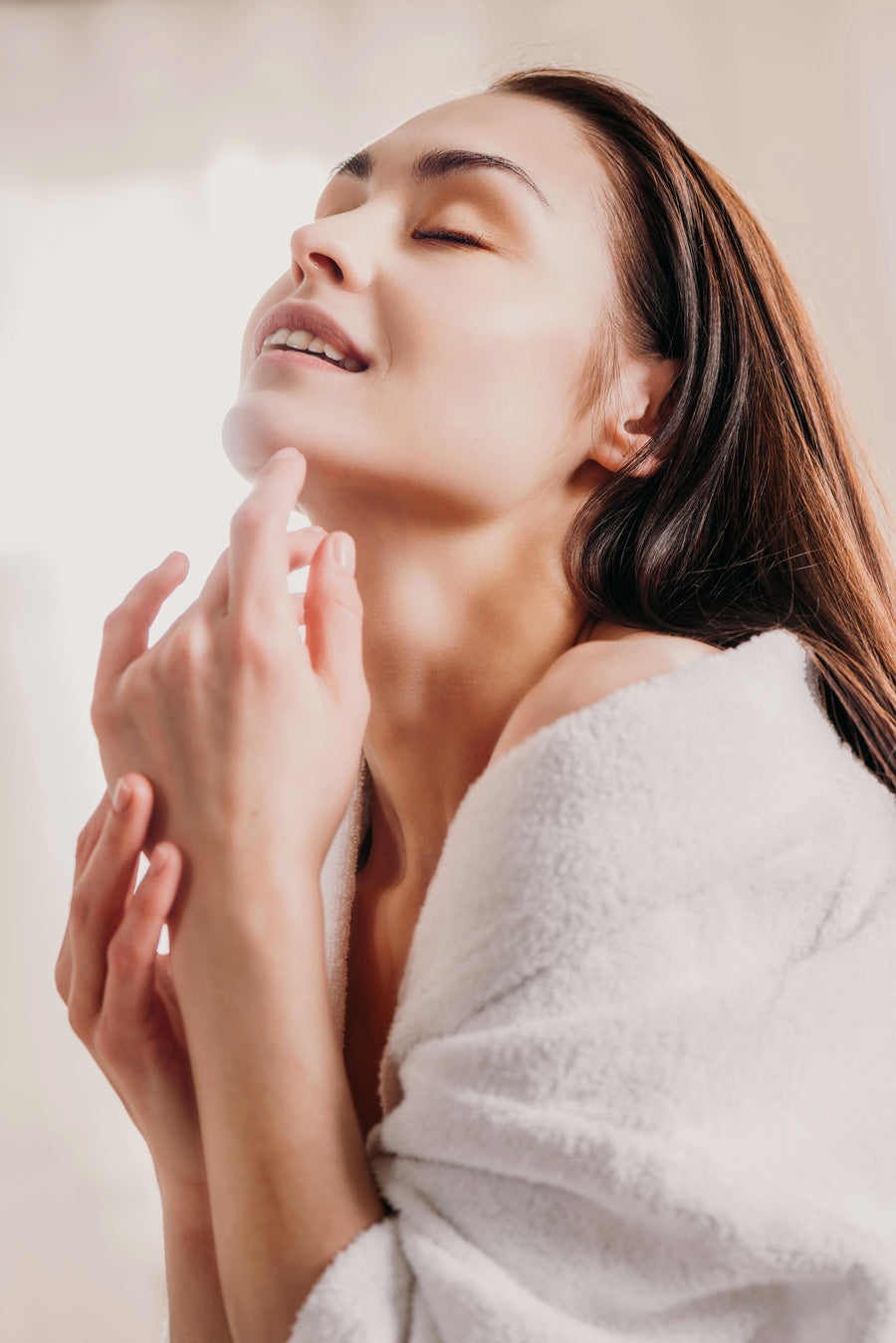 Soins anti-âge naturels peau lumineuse Camenys