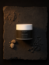 Grain de lumière - Exfoliant Volcanique Visage & Corps — ingrédients flat lay — CAMENYS