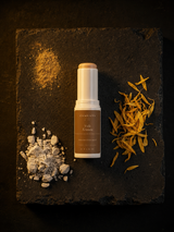 Voile Eclatant - Stick Solaire Minéral SPF50, Nuance Beige Chaud — ingrédients flat lay — CAMENYS